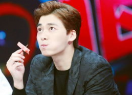 李易峰娱乐圈吃瓜视频,揭秘明星幕后生活