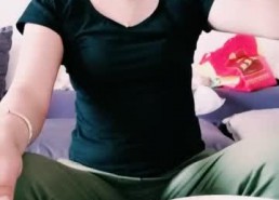 娱乐吃瓜酱去医院尴尬,尴尬场面引网友热议