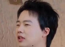 娱乐八卦吃瓜图片搞笑版,搞笑吃瓜瞬间，笑料百出！