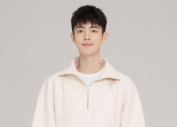 吃瓜娱乐圈时代少年团,吃瓜娱乐圈，青春偶像的蜕变之路