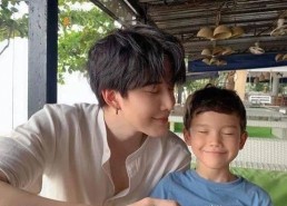 娱乐圈吃瓜不成反掉马