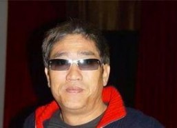 柯受良吃瓜看娱乐圈,吃瓜看娱乐圈，揭秘明星幕后故事