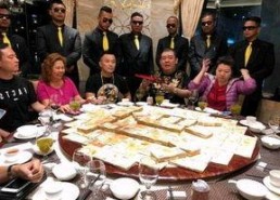 吃瓜群众在线围观视频,在线围观视频引发全民狂欢