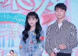 我在娱乐圈里吃瓜演戏,吃瓜演戏两不误的明星日常